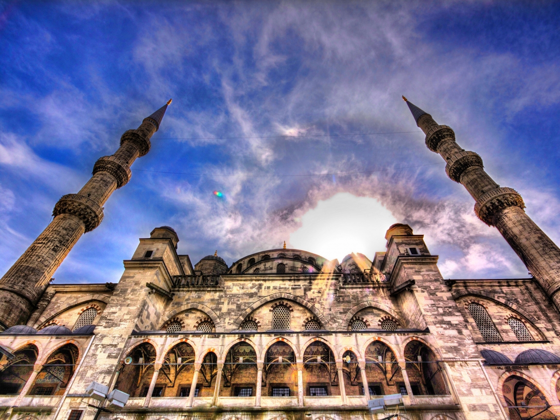 Beautiful Mosque HDR for 1152 x 864 resolution