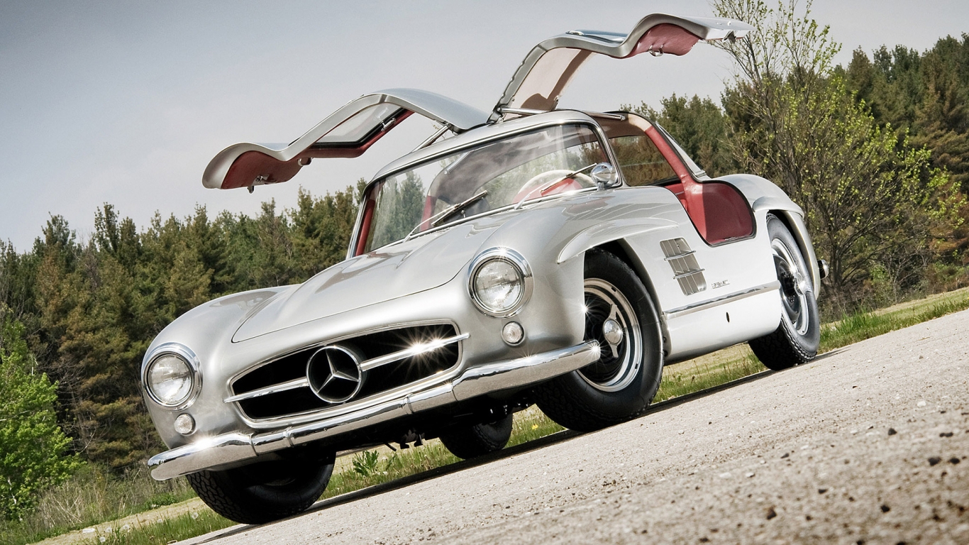 Beautiful Old Mercedes 300SL for 1366 x 768 HDTV resolution