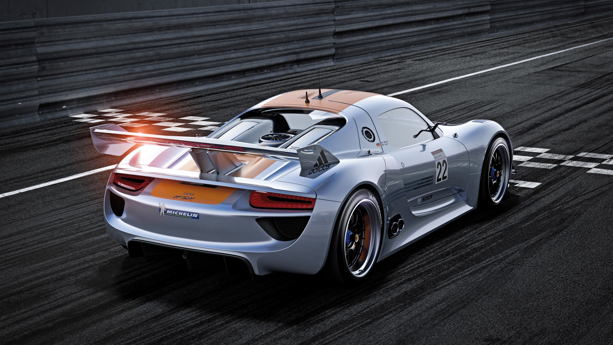 Beautiful Porsche 918 RSR for 2560x1440 HDTV resolution