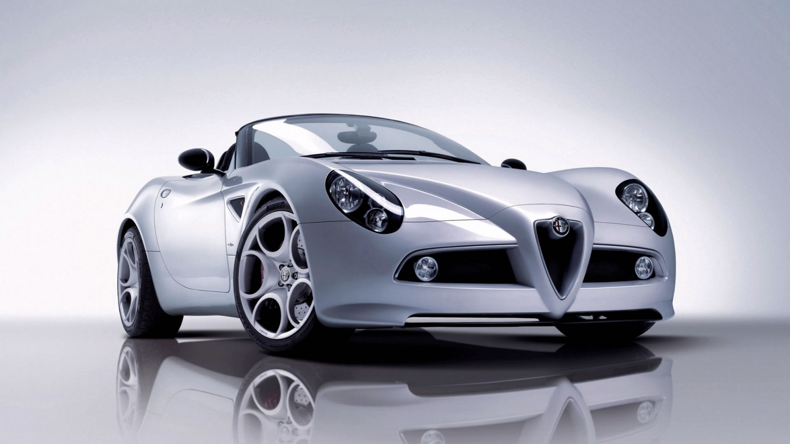 Beautiful Sport Coupe Alfa Romeo for 1536 x 864 HDTV resolution