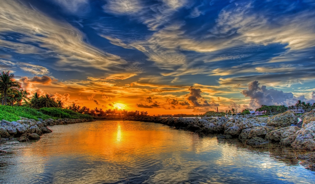 Beautiful Sunset Reflection for 1024 x 600 widescreen resolution