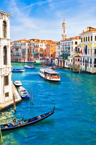 Beautiful Venice Canal for 320 x 480 iPhone resolution
