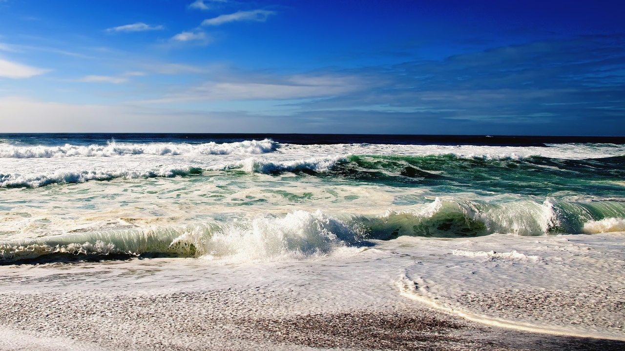 Beautiful Waves for 1280 x 720 HDTV 720p resolution