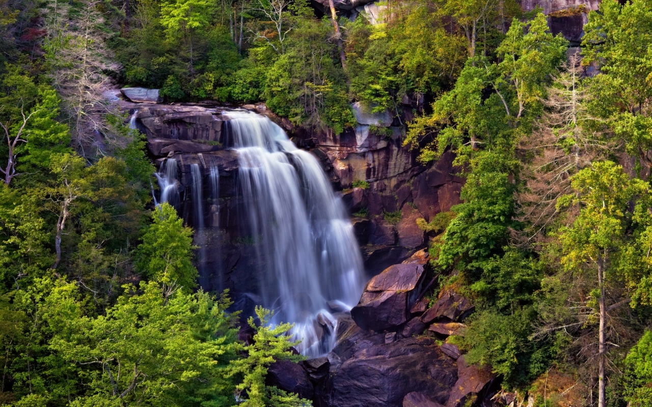 Beautiful White Waterfall for 1280 x 800 widescreen resolution