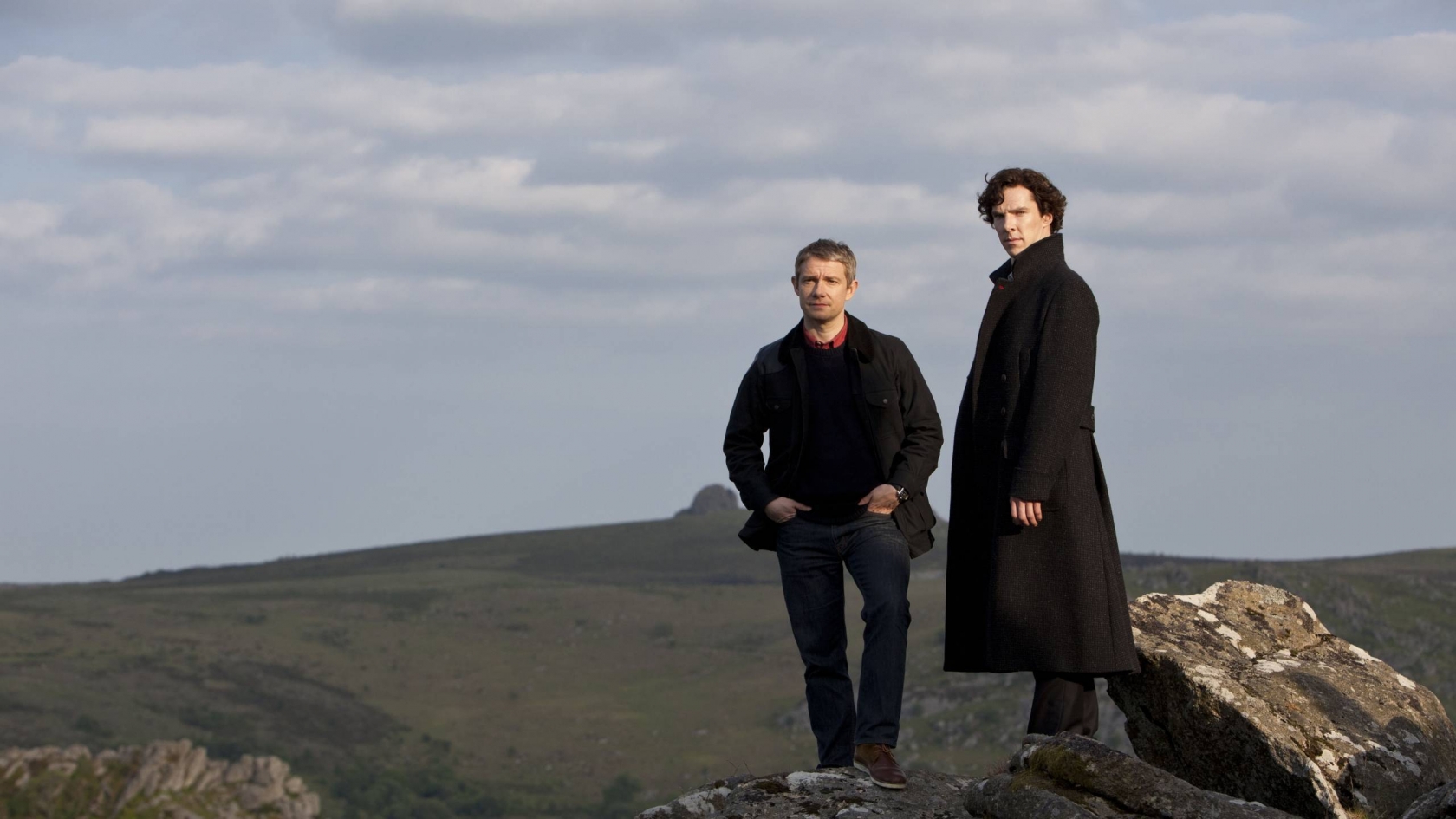 Benedict Cumberbatch and Martin Freeman for 1680 x 945 HDTV resolution