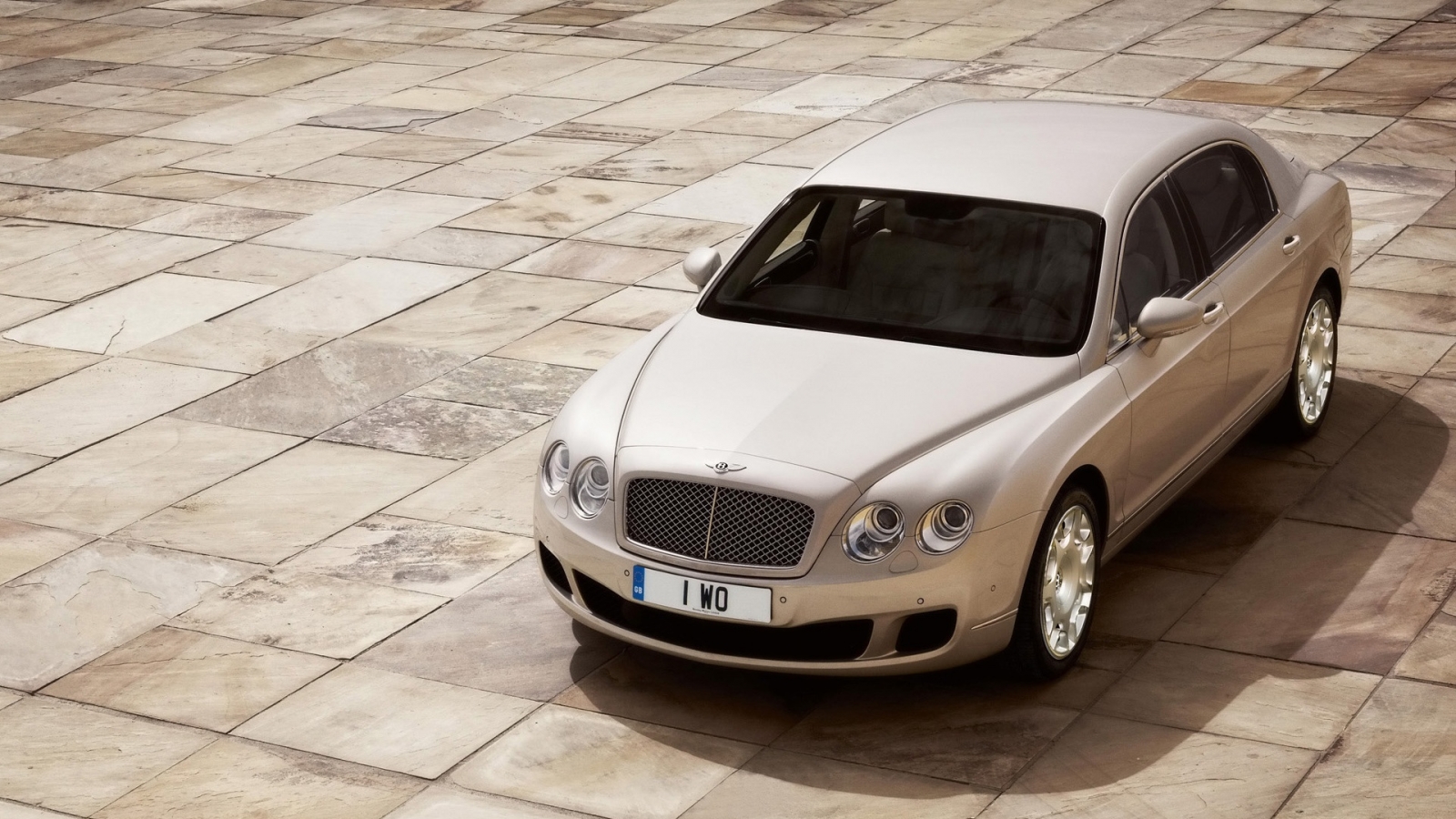 Bentley Continental Flying Spur 2009 for 1600 x 900 HDTV resolution