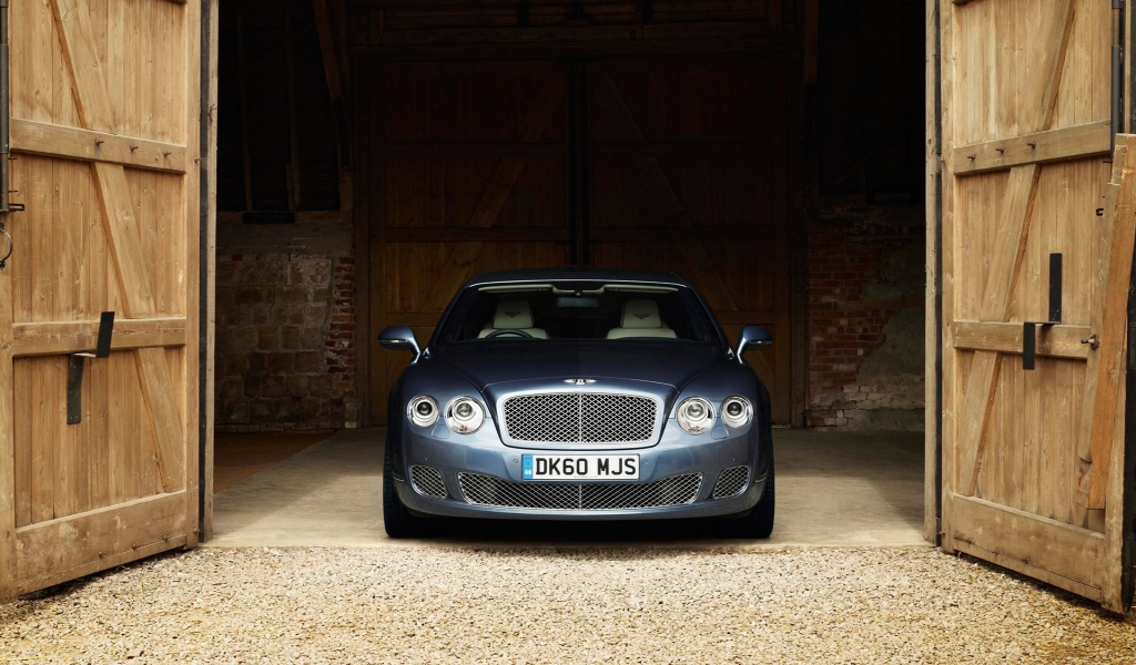 Bentley Continental Flying Spur Front for 1024 x 600 widescreen resolution