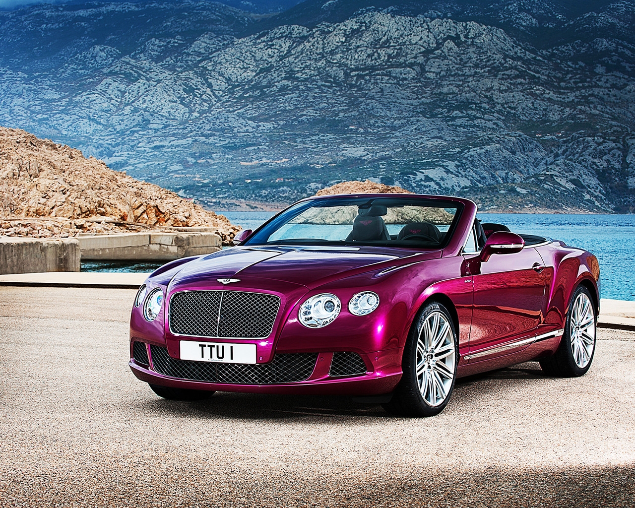 Bentley Continental GT Convertible 2013 for 1280 x 1024 resolution