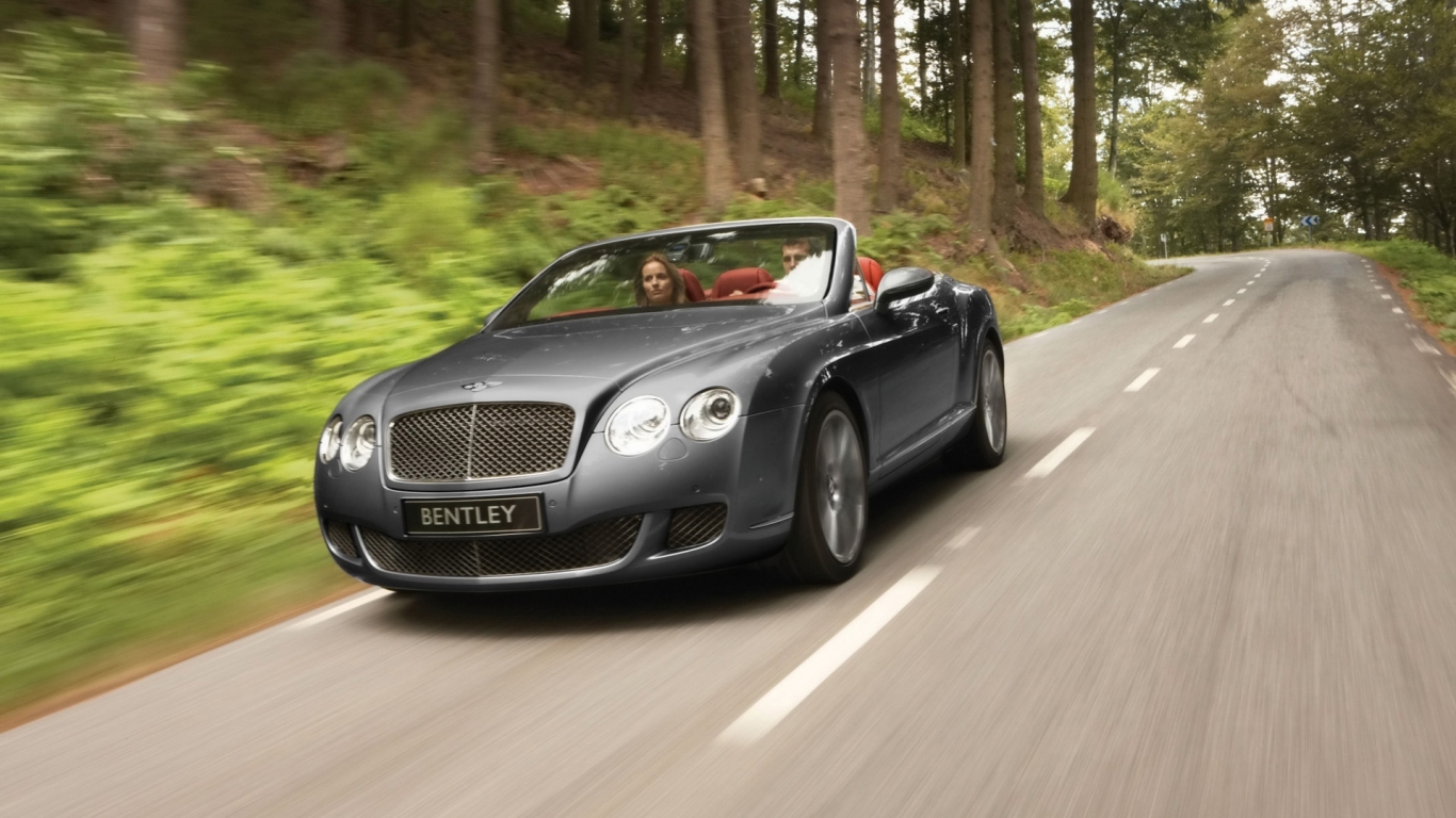 Bentley Continental GTC Speed 2009 for 1366 x 768 HDTV resolution