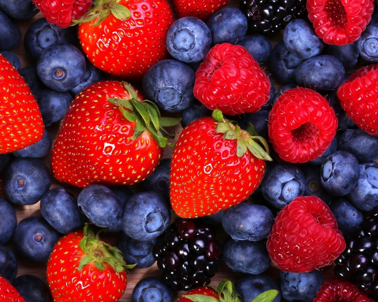 Berries for 1280 x 1024 resolution