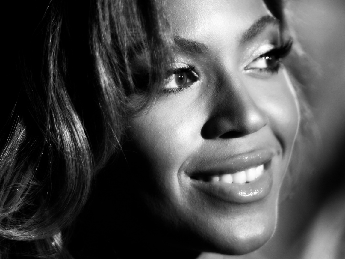 Beyonce Black and White for 1152 x 864 resolution