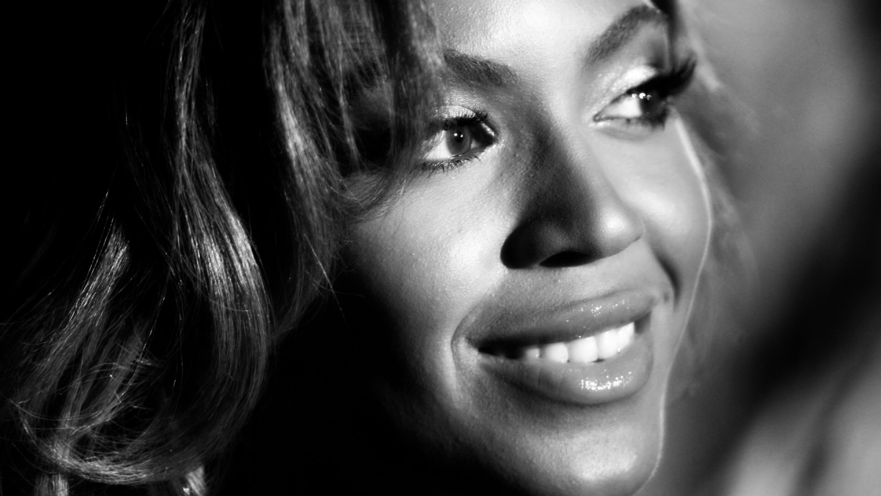 Beyonce Black and White for 1280 x 720 HDTV 720p resolution