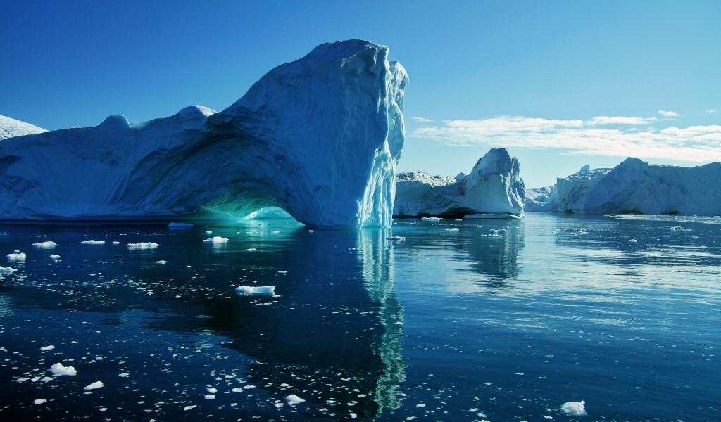 Big Blue Icebergs for 1024 x 600 widescreen resolution