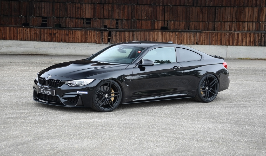 Black BMW M4 G-Power for 1024 x 600 widescreen resolution