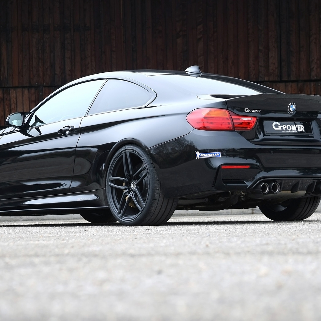 Black BMW M4 G-Power 2014 Rear for 1024 x 1024 iPad resolution
