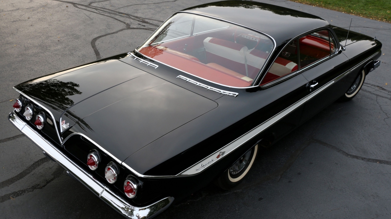 Black Chevrolet Impala 1961 for 1280 x 720 HDTV 720p resolution