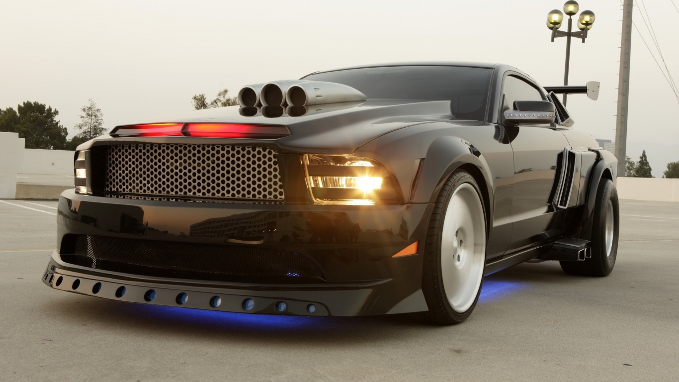 Black Ford Mustang for 1366 x 768 HDTV resolution