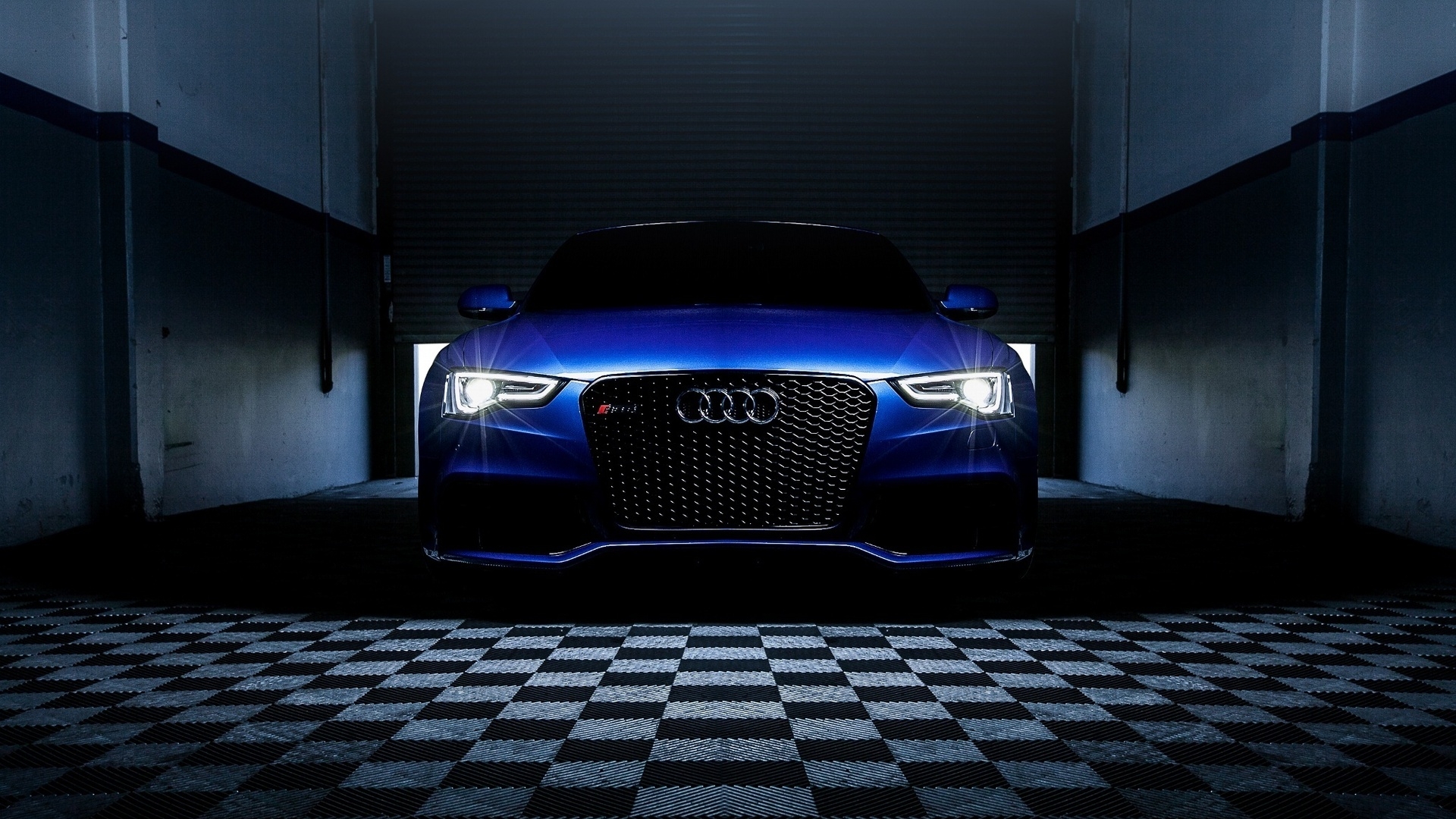 Blue Audi RS5 for 1920 x 1080 HDTV 1080p resolution
