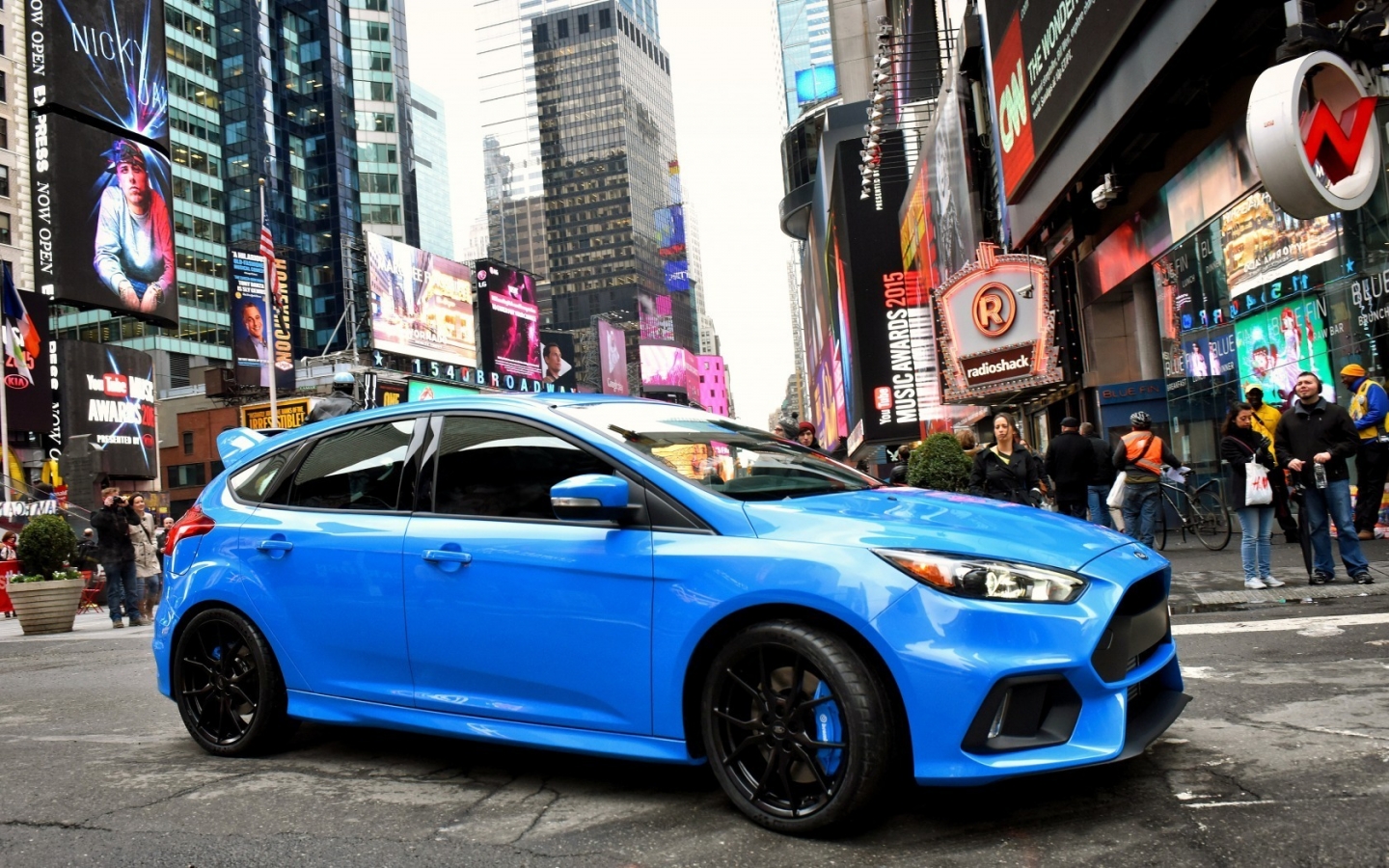 Blue Ford Focus RS 2015  for 1440 x 900 widescreen resolution