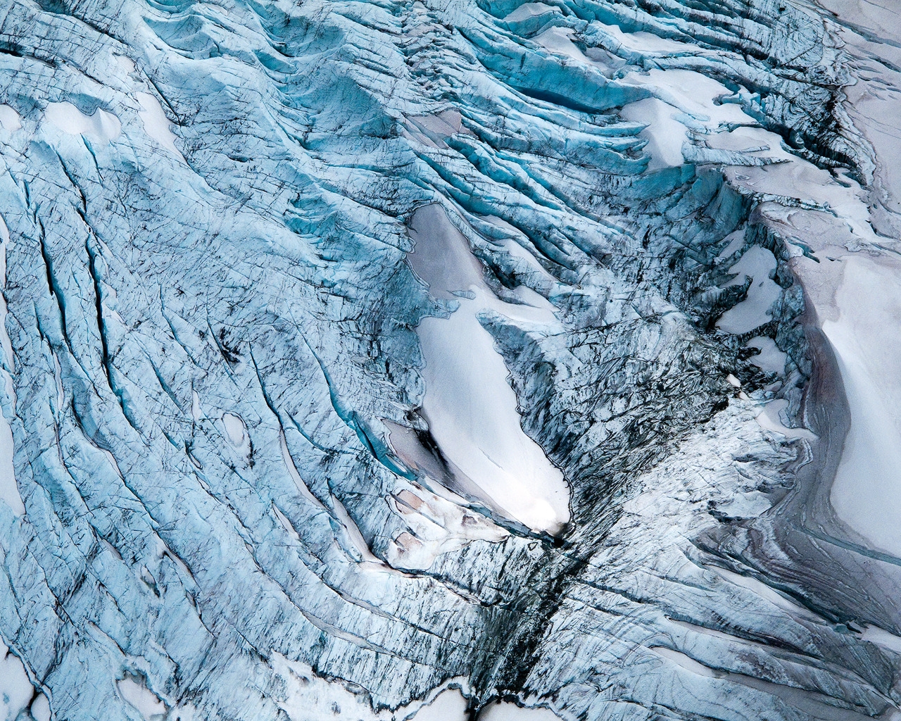 Blue Glacier for 1280 x 1024 resolution