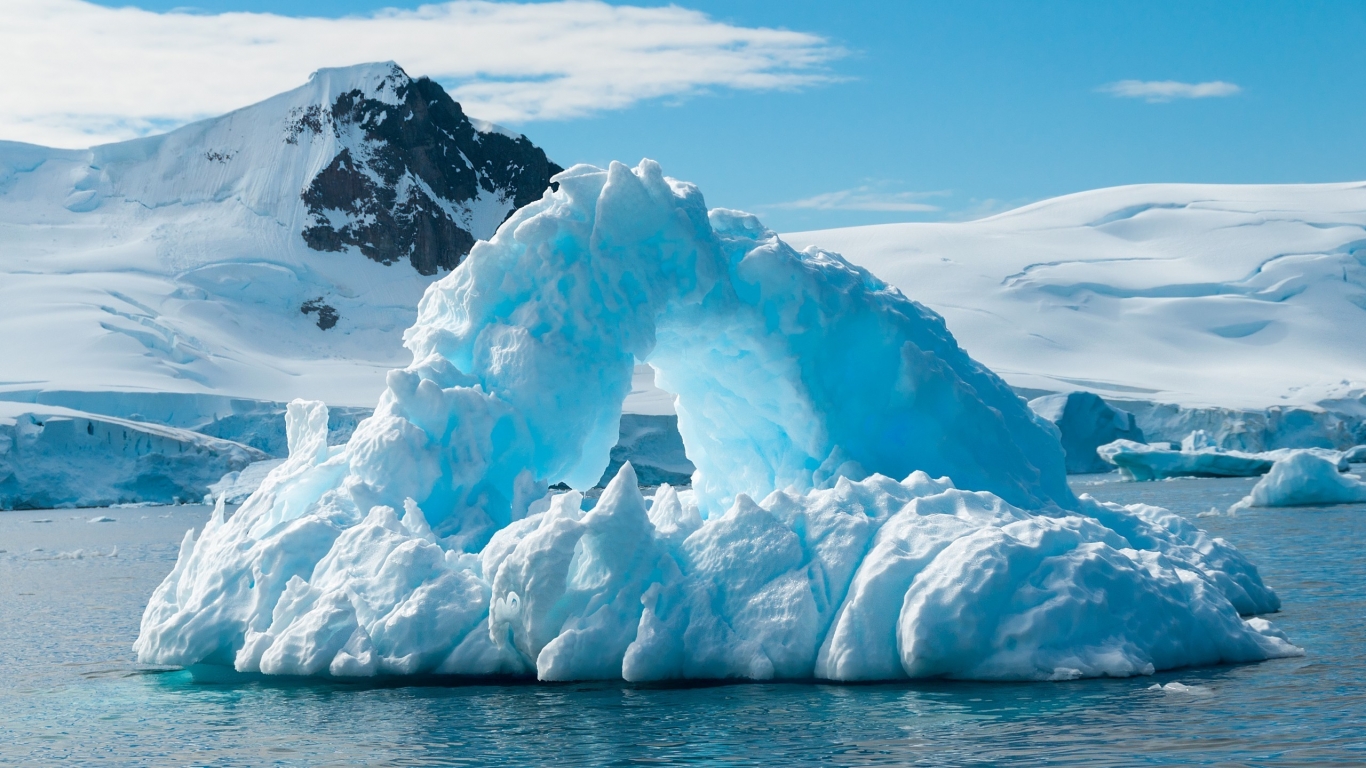 Blue Iceberg for 1366 x 768 HDTV resolution