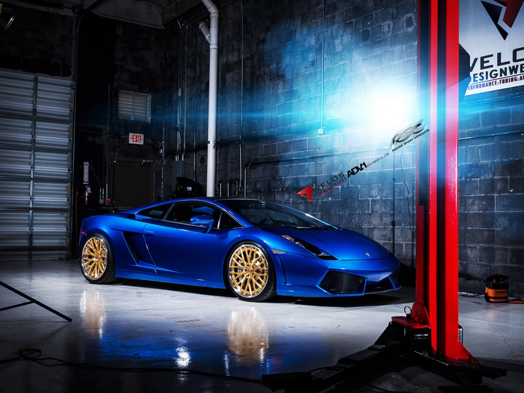 Blue Lamborghini Gallardo ADV10 for 1024 x 768 resolution