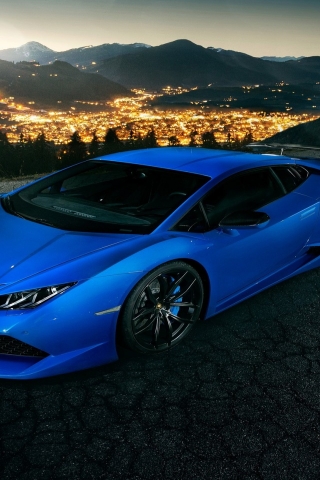 Blue Lamborghini Huracan for 320 x 480 iPhone resolution