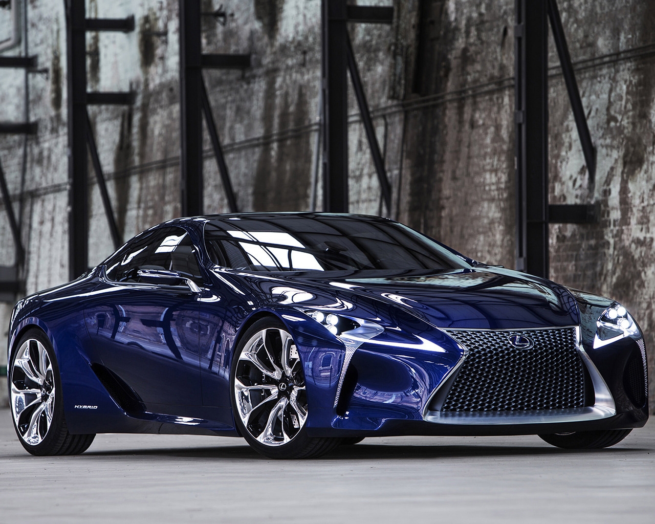 Blue Lexus LF Concept for 1280 x 1024 resolution