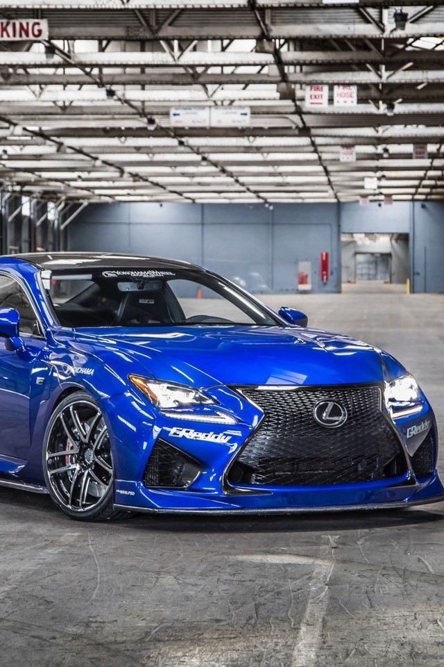 Blue Lexus RC F for 640 x 960 iPhone 4 resolution