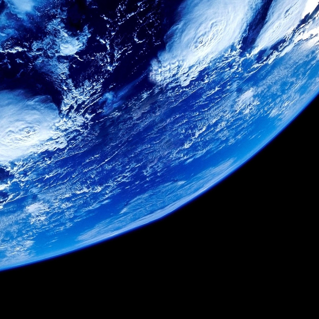 Blue Planet Earth for 1024 x 1024 iPad resolution