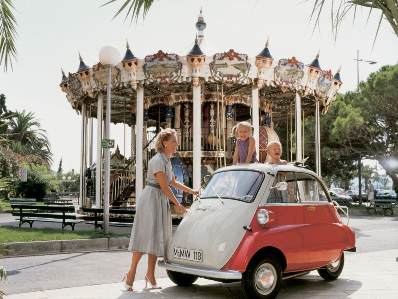 BMW Isetta for 1280 x 960 resolution