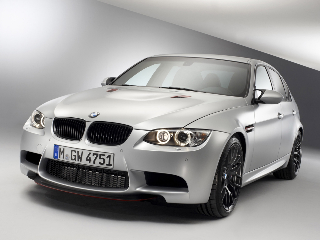 BMW M3 E90 CRT Front for 1024 x 768 resolution