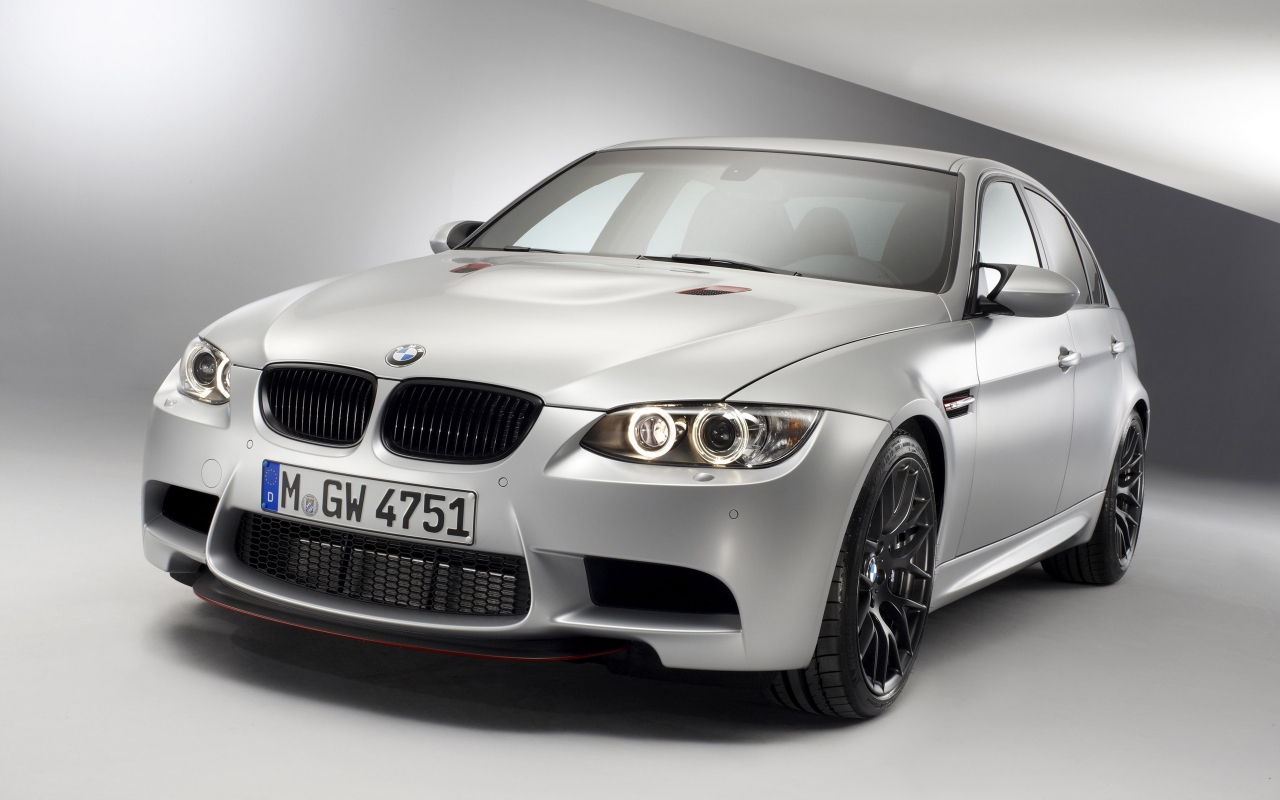 BMW M3 E90 CRT Front for 1280 x 800 widescreen resolution