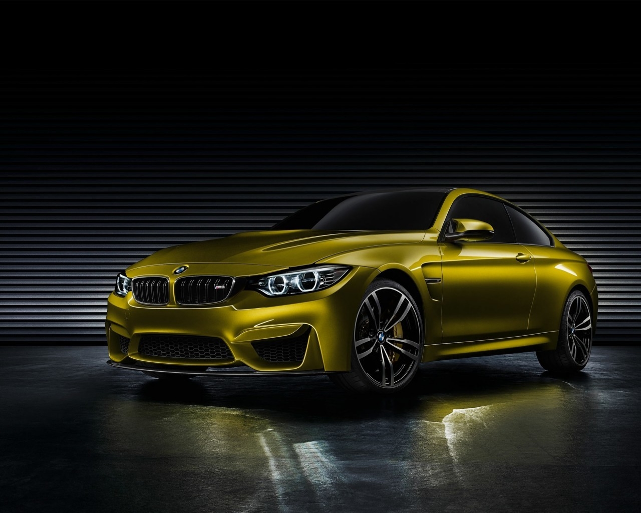 BMW M4 Concept for 1280 x 1024 resolution