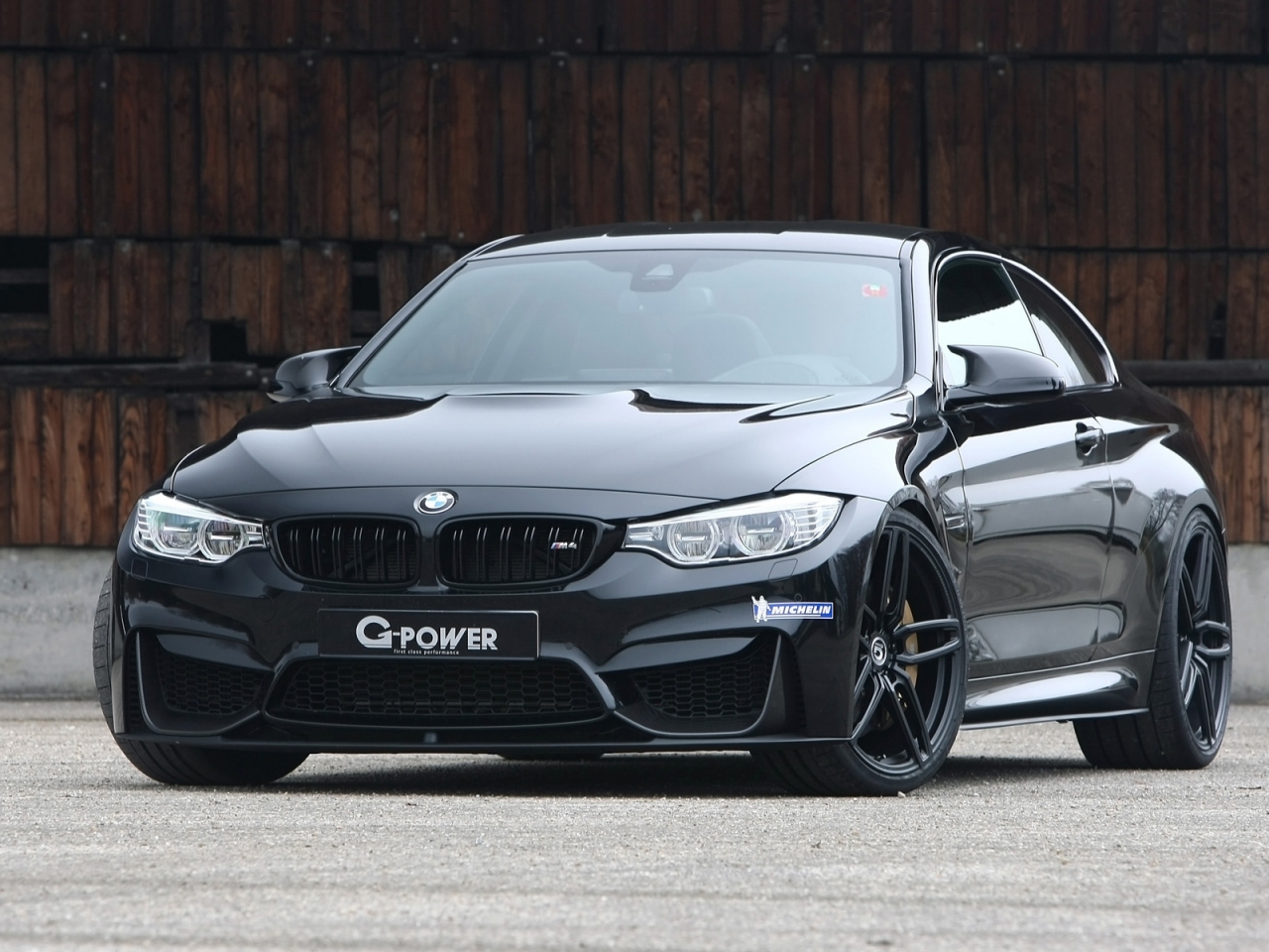 BMW M4 G-Power for 1280 x 960 resolution