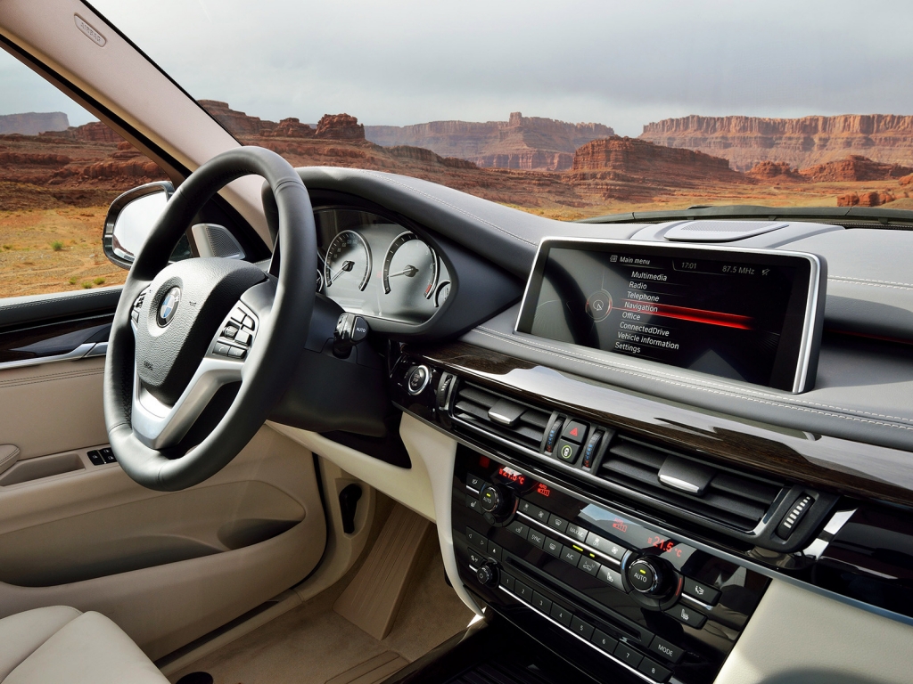 BMW X5 2014 Dashboard for 1024 x 768 resolution