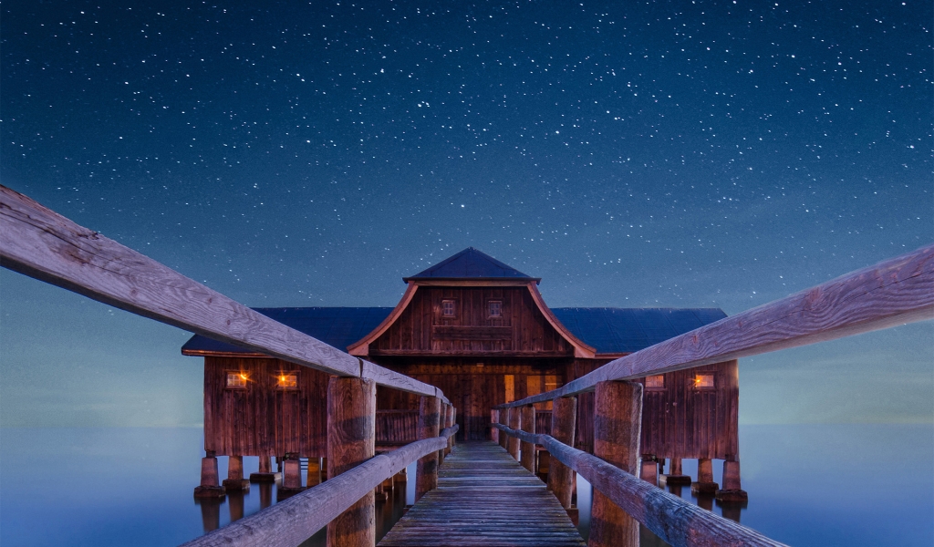 Boathouse at Night for 1024 x 600 widescreen resolution