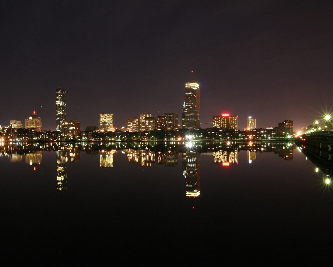 Boston During Night for 1280 x 1024 resolution