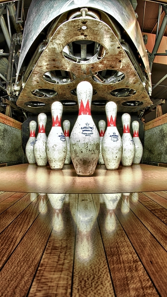 Bowling Game for 640 x 1136 iPhone 5 resolution
