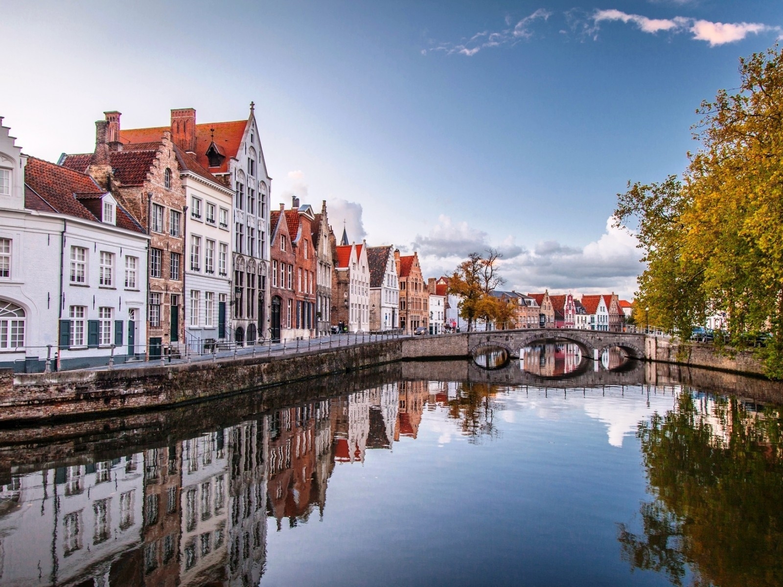 Brugge Belgium for 1600 x 1200 resolution