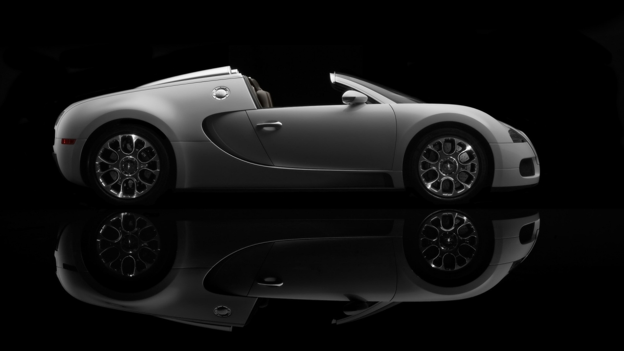 Bugatti Veyron 16.4 Grand Sport Production 2009 Version - Side Topless for 1280 x 720 HDTV 720p resolution