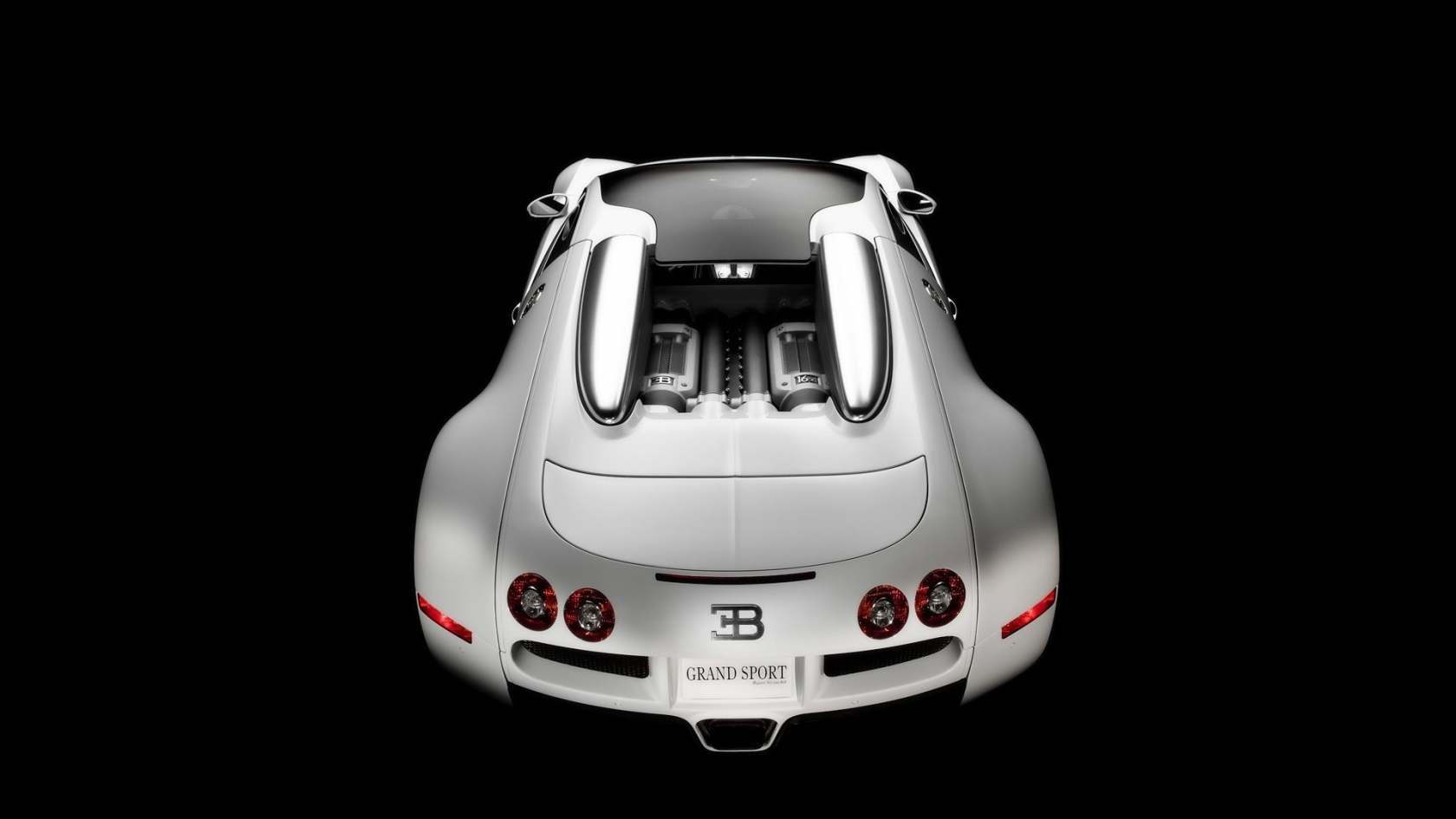 Bugatti Veyron 16.4 Grand Sport Production Version 2009 - Studio Rear Top for 1680 x 945 HDTV resolution