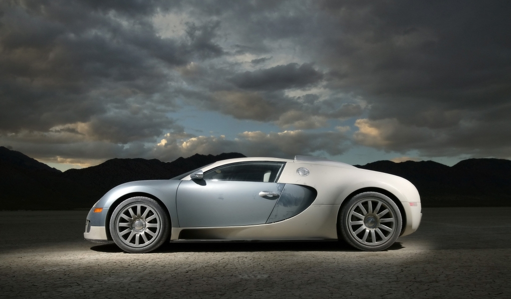 Bugatti Veyron 2007 - Side for 1024 x 600 widescreen resolution