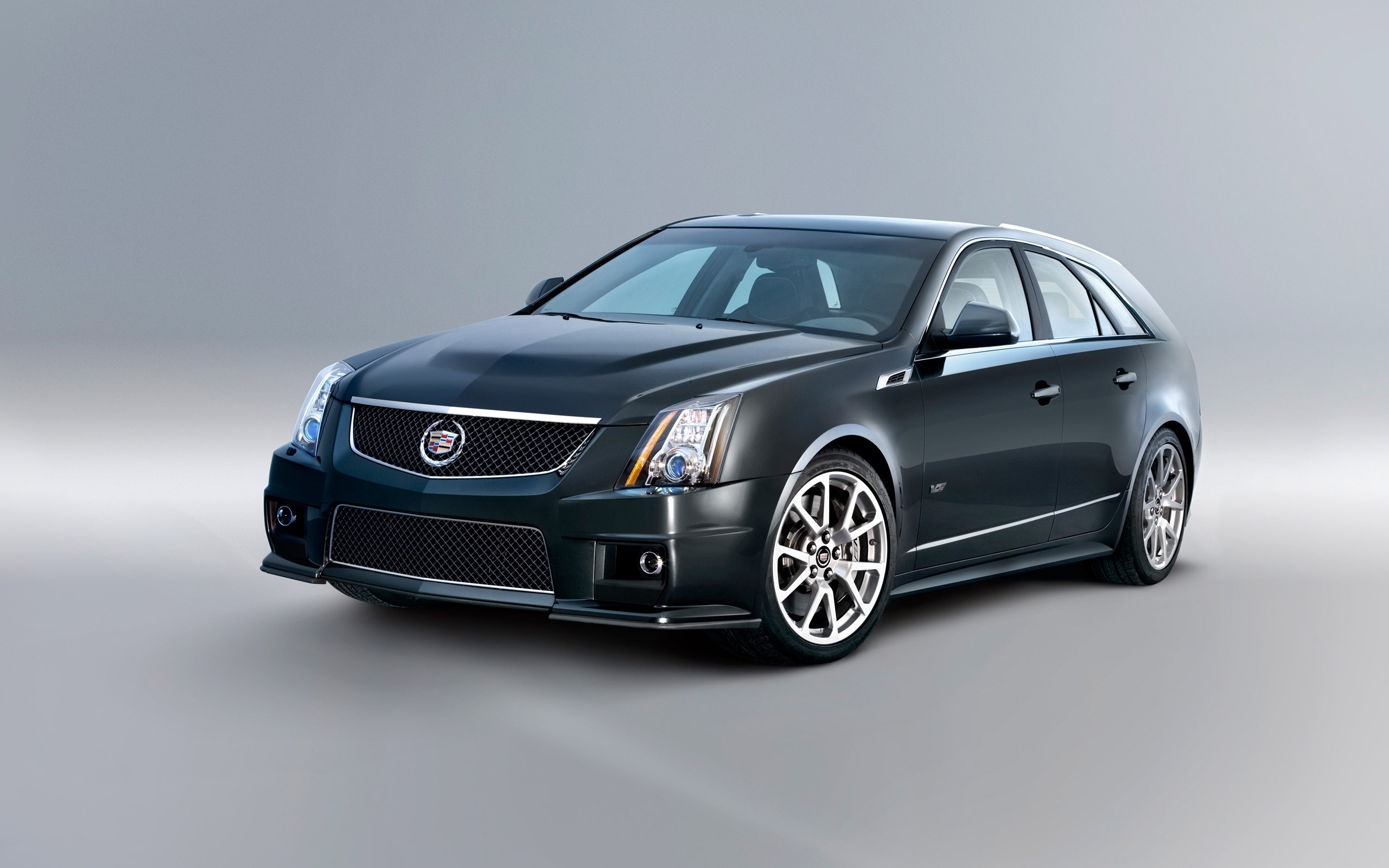 Cadillac CTS V Sport Wagon for 2560 x 1600 widescreen resolution