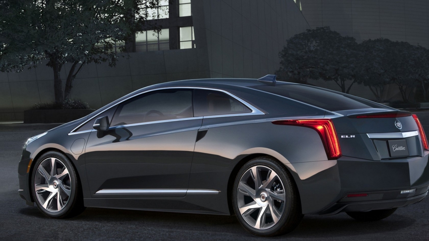 Cadillac ELR Front View for 1366 x 768 HDTV resolution