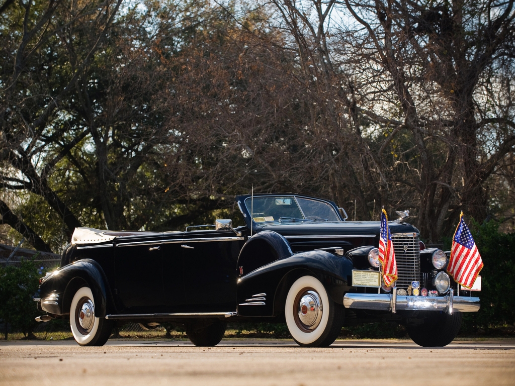 Cadillac V16 1938 for 1024 x 768 resolution