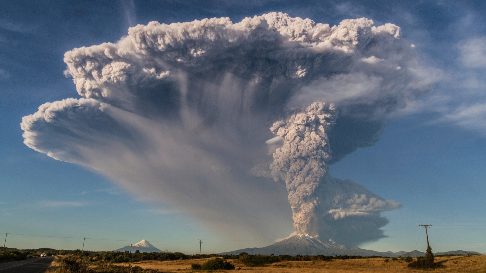 Calbuco Volcano Eruption for 1920 x 1080 HDTV 1080p resolution