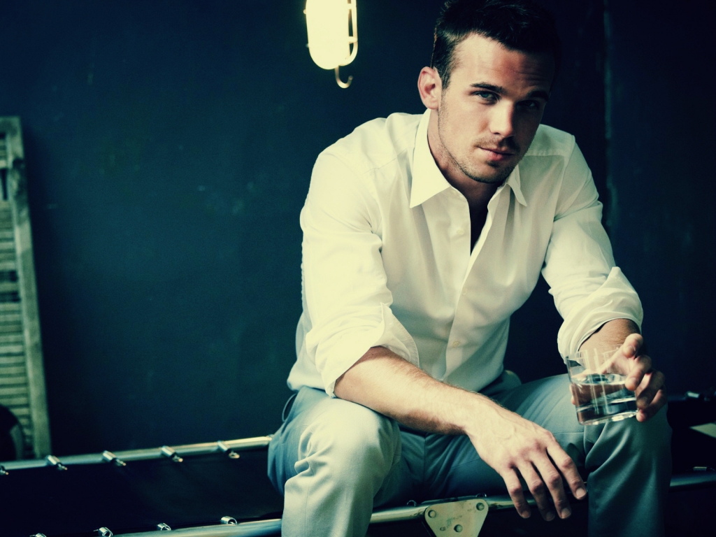 Cam Gigandet Casual for 1024 x 768 resolution