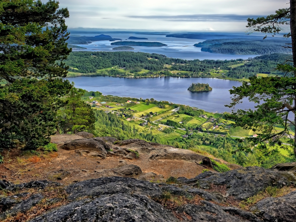 Campbell Lake Washington for 1024 x 768 resolution