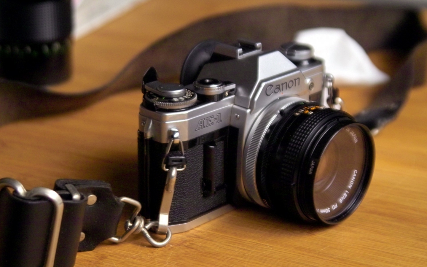 Canon AE1 Camera for 1440 x 900 widescreen resolution